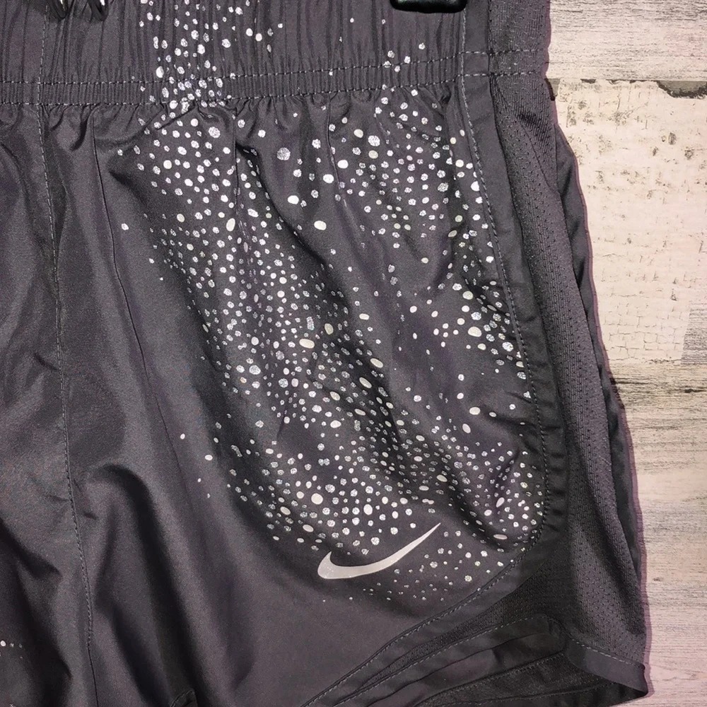 Nike dri fit shorts size XS SPARKLY or spotted shiny shorts athletic wear gym​​ - Picture 2 of 7